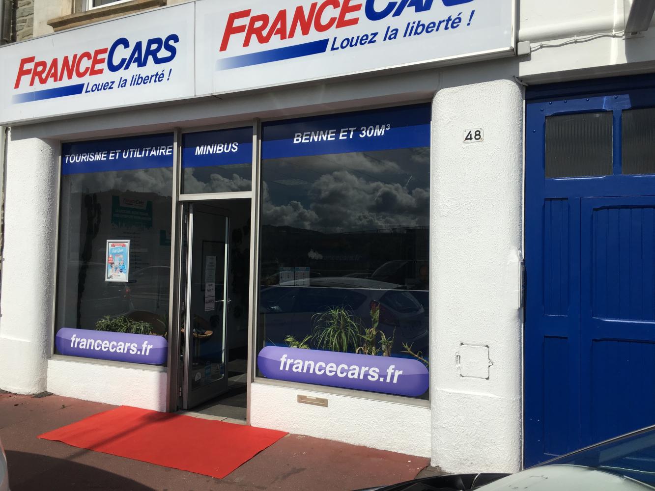 Location utilitaire et voiture à Cherbourg France Cars